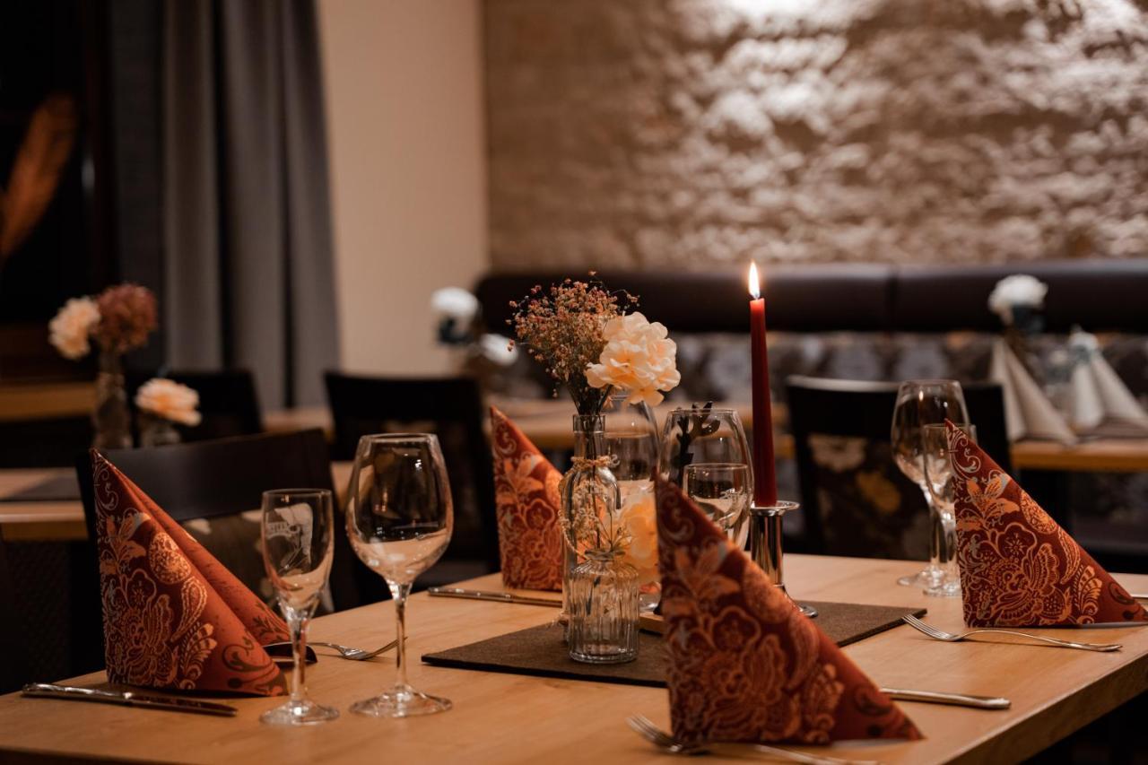 Hotel Gasthof Kaesser أنسباخ المظهر الخارجي الصورة