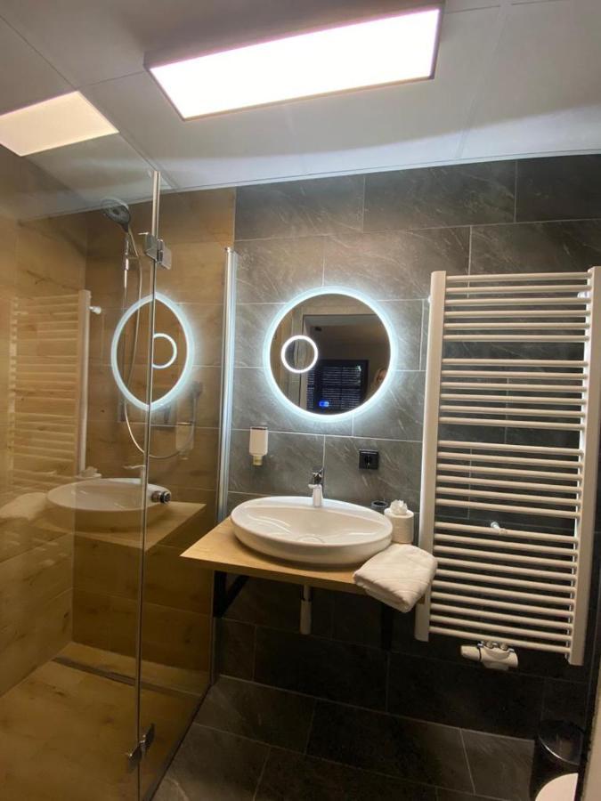 Hotel Gasthof Kaesser أنسباخ المظهر الخارجي الصورة