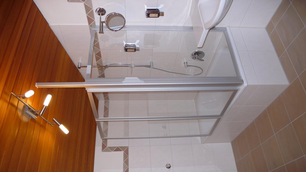 Hotel Gasthof Kaesser أنسباخ المظهر الخارجي الصورة