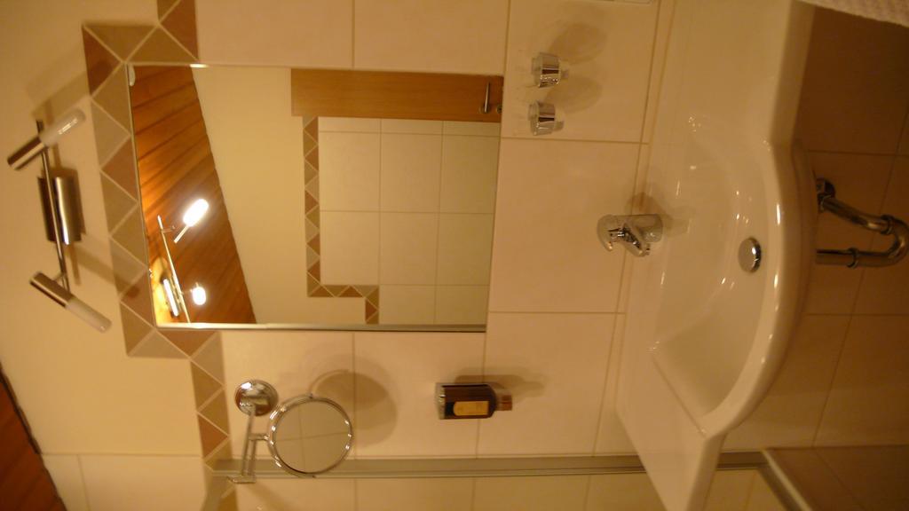 Hotel Gasthof Kaesser أنسباخ المظهر الخارجي الصورة