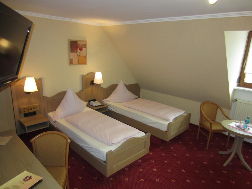 Hotel Gasthof Kaesser أنسباخ المظهر الخارجي الصورة